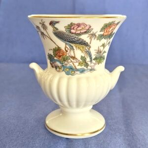"Kutani Crane" mini bud vase by Wedgwood.